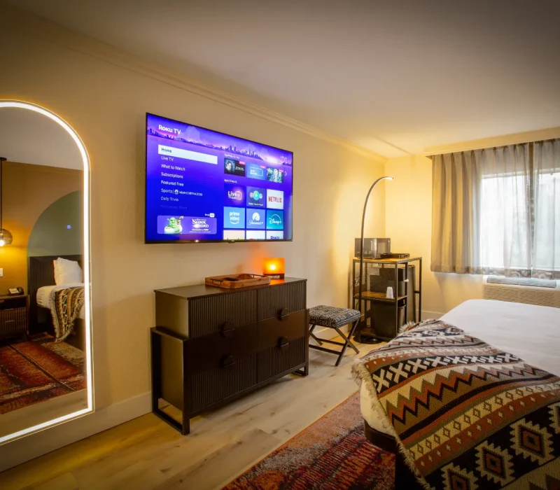 compressed_303A4417a