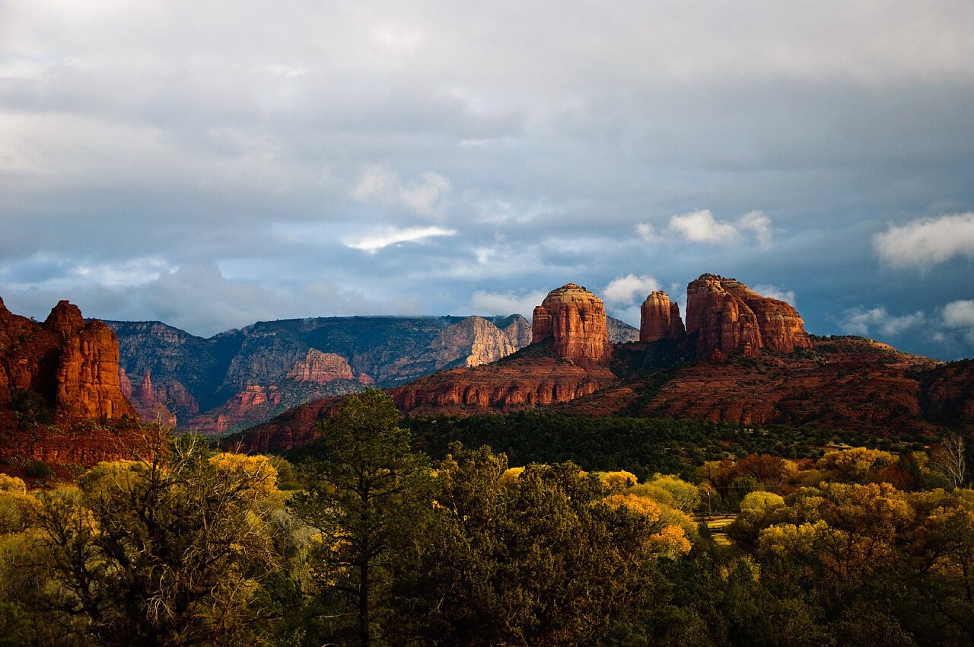 Cathedral Rock and red rock formations at Red Rock State Park, Sedona