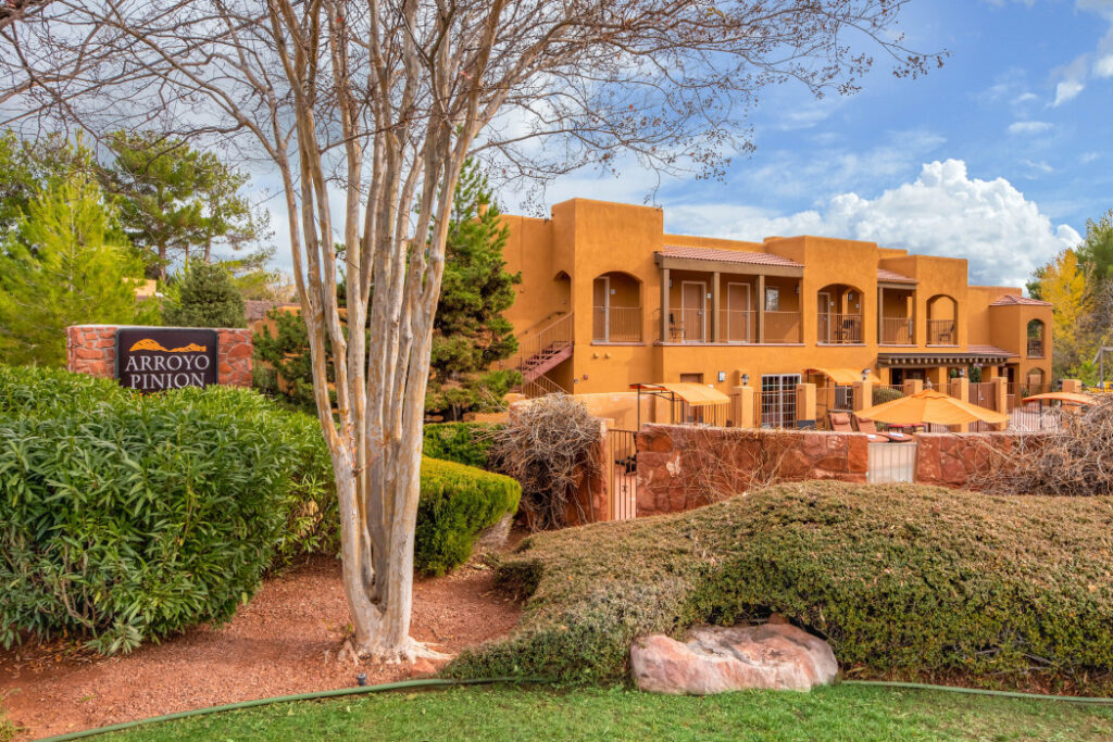 Front exterior view of Arroyo Pinion Boutique Hotel in Sedona